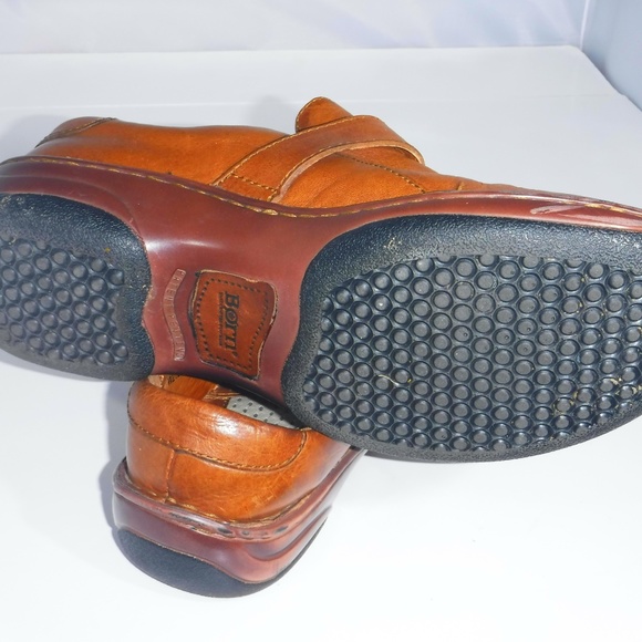 Born  Brown Leather Clogs with Faux Buckle 6.5M - Picture 5 of 7